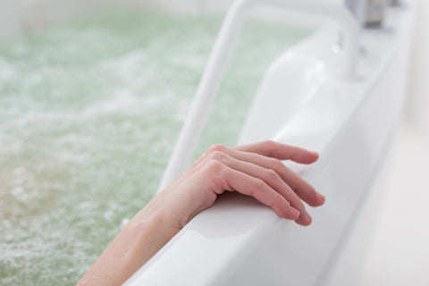 Does Contrast Hydrotherapy for Fever Reduction Work?