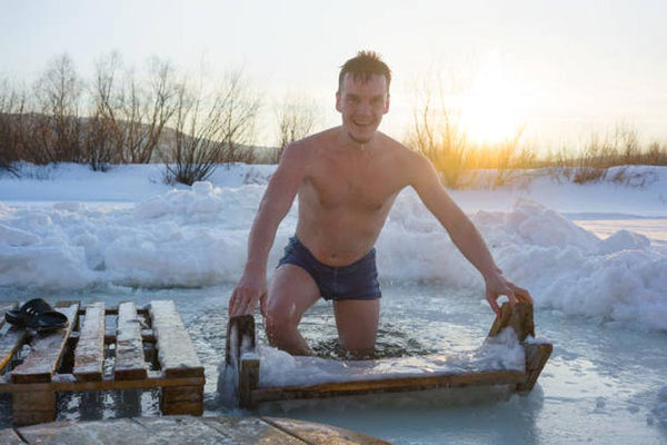 Is Soaking in Cold Water Good for You? 5 Hydrotherapy Techniques for Your Health