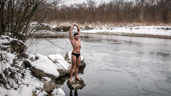 The Effects of Outdoor Cold Water Immersion on the Body